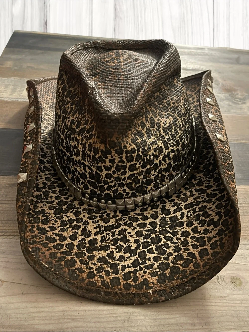 Kenny K. Studded Leopard Print Western Cowboy Hat – Size M